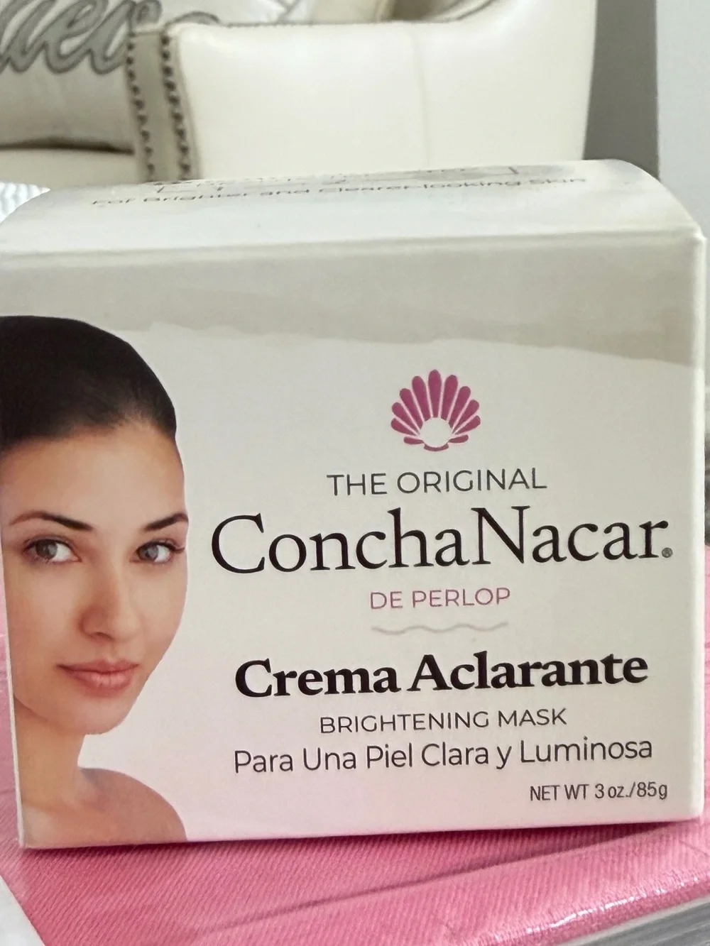 Concha Nacar Crema Aclarente Brightening Mask - White/Pink Packaging